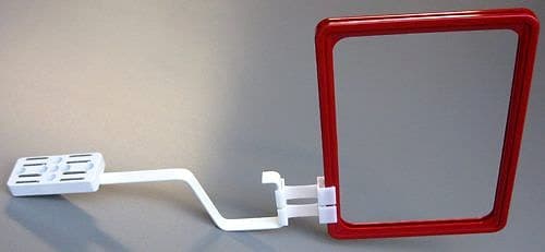 Hyllvippa vit med magnet – Skyltmaterial från Butiksprofil