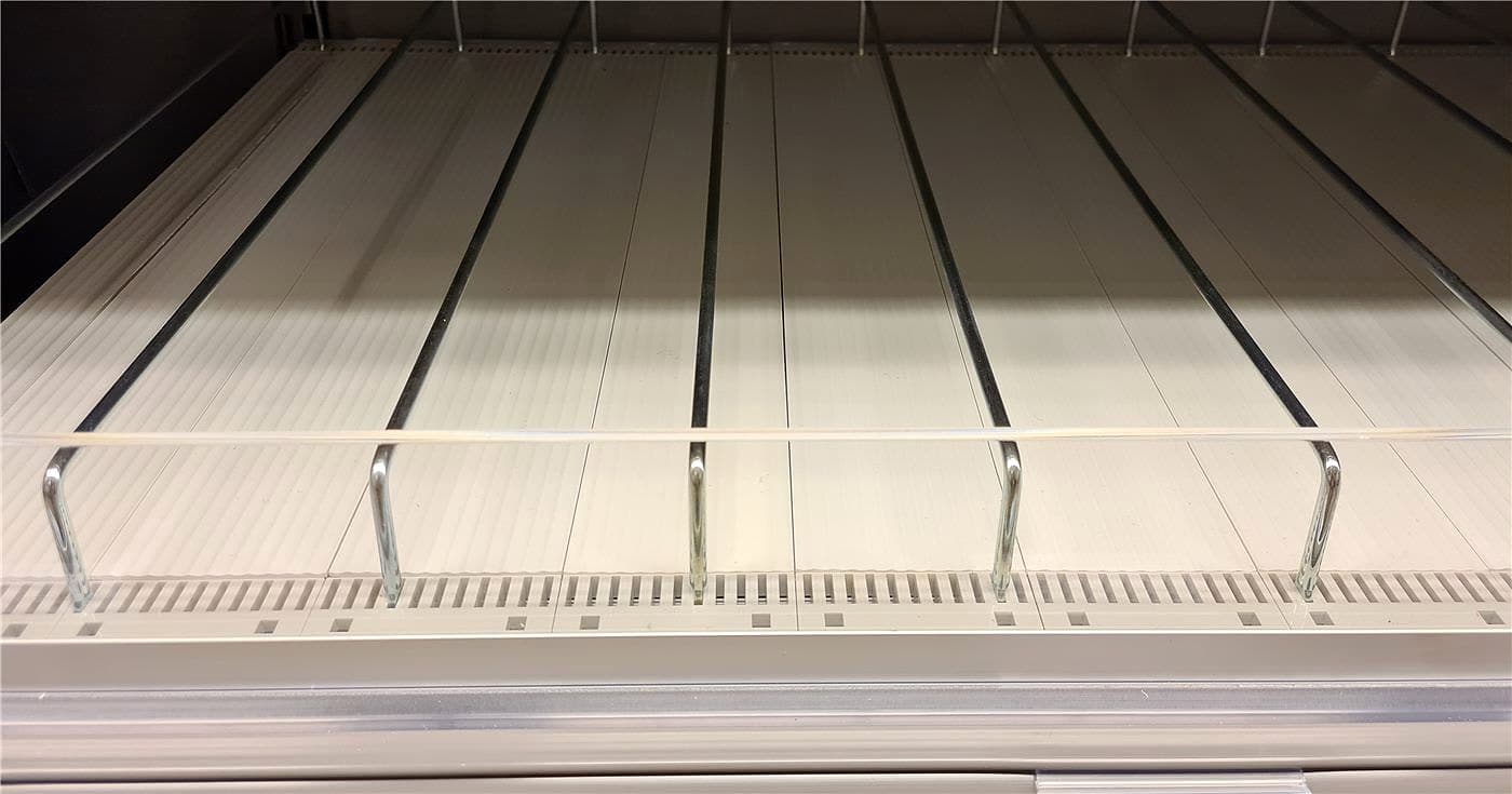 Glidplatta 67x500mm, Ljusgrå – Butiksutrustning från Butiksprofil