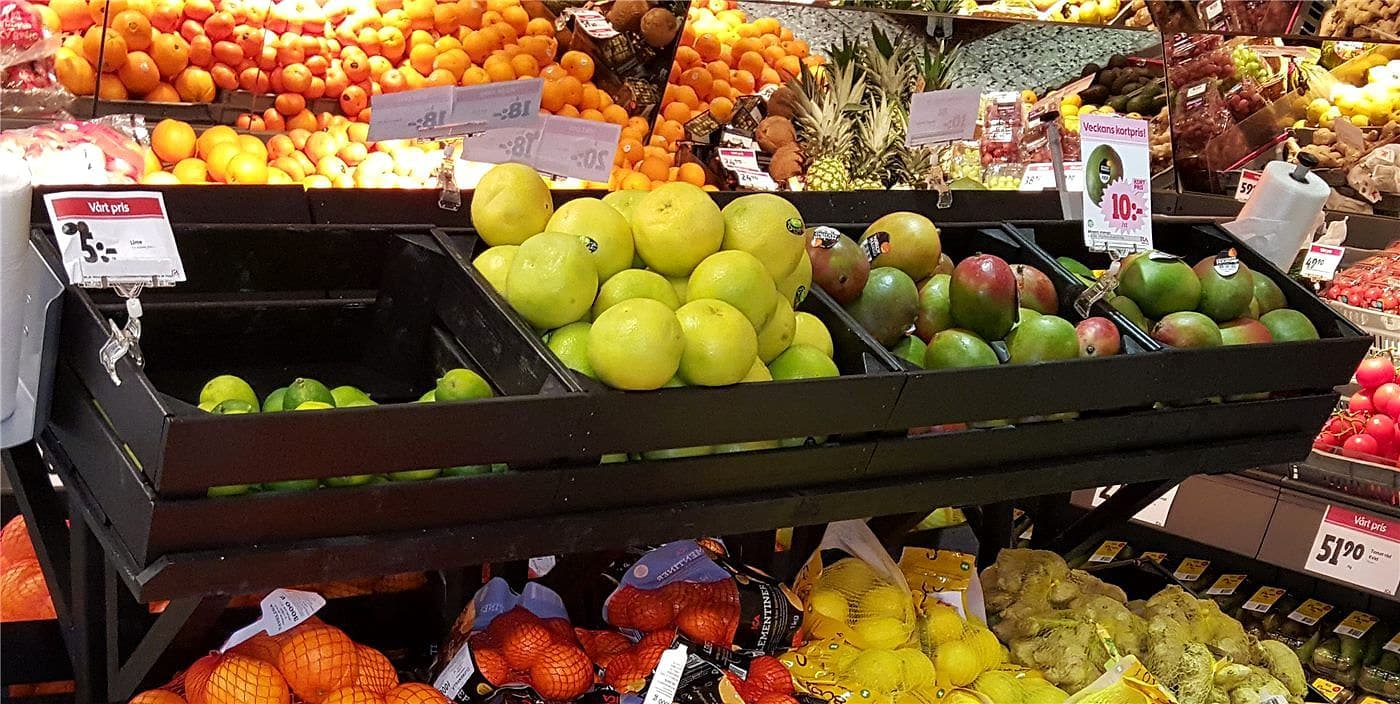 Överhylla lutande formplyfa 160x40cm – Varuexponering från Butiksprofil